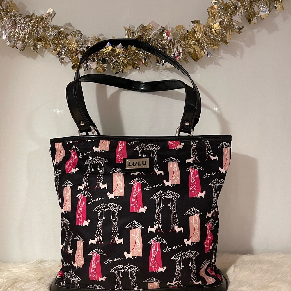 LuLu Guinness London Black Shoulder Handbag Size 10”L x 11”W